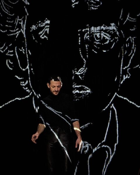 Bord de scène / Il ne m&rsquo;est jamais rien arrivé